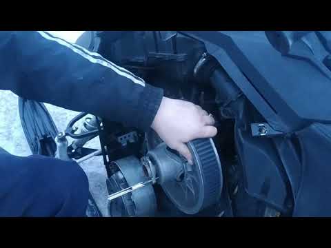Видео: Регулировка ремня вариатора снегоход BRP expedition 600
