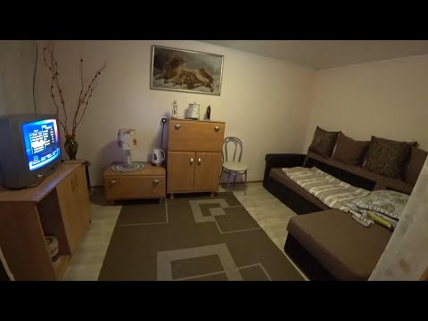 Видео: ДАЧНЫЙ ВЛОГ/ПЕРВАЯ НОЧЕВКА/УБРАЛИ ГОСТЕВОЙ ДОМИК И ЛЕТНЮЮ КУХНЮ/ГОТОВИМ УЖИН НА КОСТРЕ КОЛБАСКИ