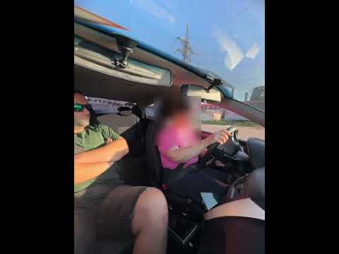Видео: Перший додатковий урок після 40ка годин в автошколі 