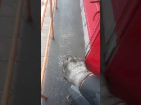 Видео: Слив воды из дизеля.чмэ3