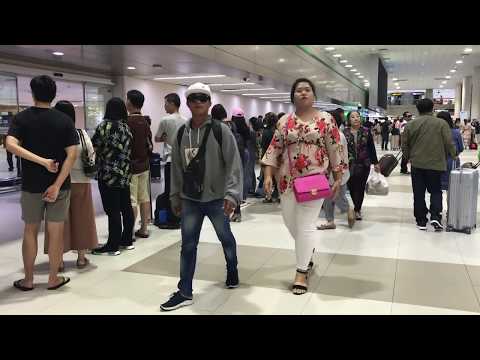 Видео: Из аэропорта Дон Муанг в Суварнабхуми