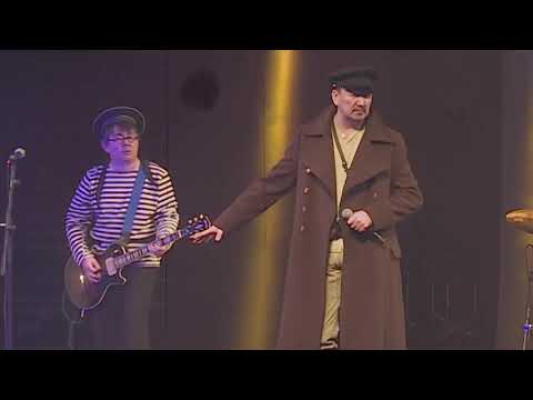 Видео: Айранъ Моойданъ - Самосадъ и самосудъ (Пѣсенка о плѣнномъ комиссаре) (Live)