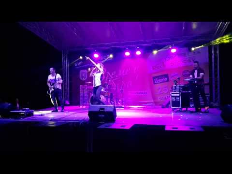 Видео: Мастило - В ръцете ти е най добре \ Mastilo - V rycete ti e nai-dobre