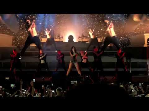 Видео: Ольга Бузова - мало половин (Воронеж)