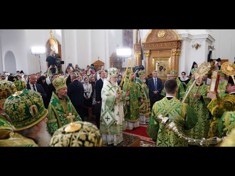 Видео: Патриаршая Божественная литургия в Спасо - Евфросиниевском монастыре Полоцка .