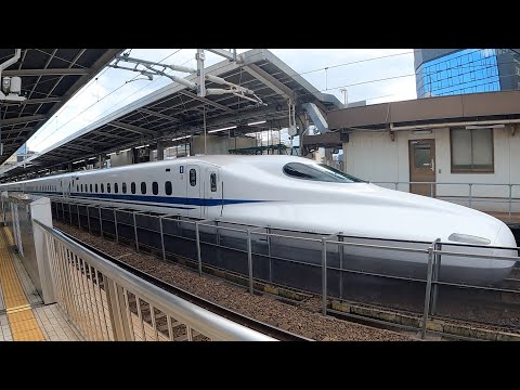Видео: Синкансэн Нозоми | Шоппинг с окончанием распродаж на борту | Нагоя → Токио