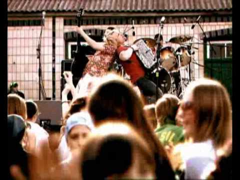 Видео: "Вопли Видоплясова" - "Пiсенка" (режиссёрская версия) 2006.