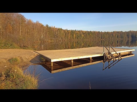 Видео: Сажаю чеснок. Лаз для коз. Осеннее озеро. Уютной осени!