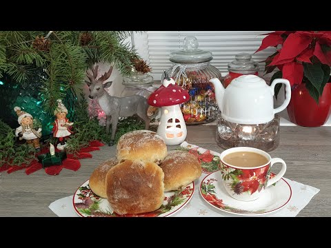 Видео: Сдобные булочки с изюмом к рождеству на завтрак!