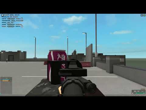 Видео: ЗАЧЕМ ОНО СТРЕЛЯЕТ БАНКАМИ??? | Phantom Forces