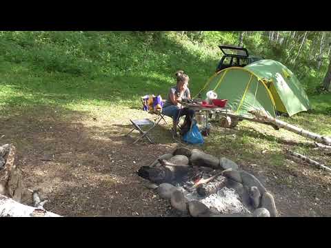 Видео: Russia Siberia / ДикийТуризм . Наша стоянка на реке Кумир.
