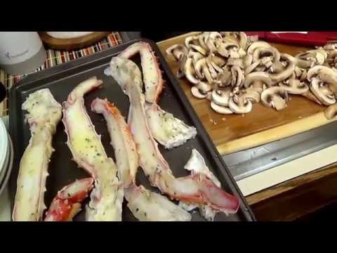 Видео: #508 США Аляска Анкоридж Праздничный стол Новый год с соседями и Беверли