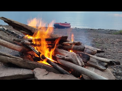 Видео: ОТДЫХ С ЖЕНОЙ НА КРАСНОЯРСКОМ ВОДОХРАНИЛИЩЕ.