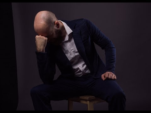 Видео: Как избавиться от социофобии. Опасные,плохие советы. Не делайте так!