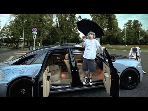 Видео: КУПИЛ ROLLS-ROYCE НА ДЕНЬ РОЖДЕНИЯ