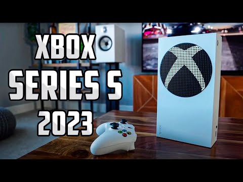 Видео: купил XBOX SERIES S спустя 2 года - обзор Xbox Series S 2023 сравнение с Xbox series X