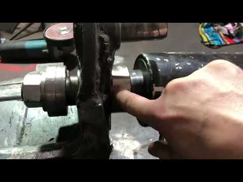 Видео: РЕМОНТ КАРЕТКИ И СТРЕЛЫ МИНИ ЭКСКАВАТОРА