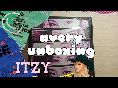 Видео: РАСПАКОВКА БОКСА С ITZY💫