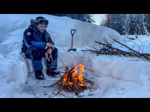 Видео: ПРОВАЛИЛСЯ под лёд на рыбалке / Первый выезд за ХАРИУСОМ