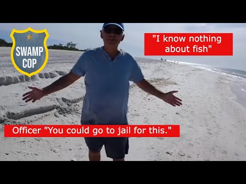 Видео: Этот парень понятия не имеет о законах о рыбе.