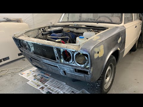 Видео: Подготовка к покраске ВАЗ 2106. Зачищаем, грунтуем, шпаклюем.