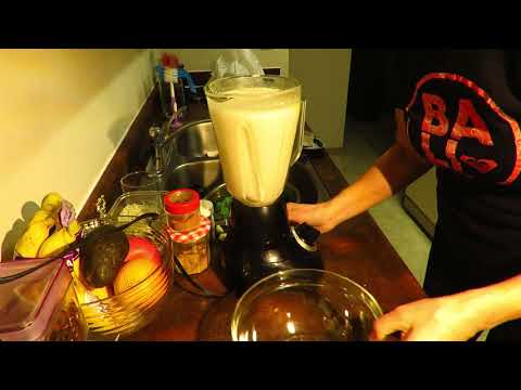 Видео: Сыроедение. Овсяное молоко