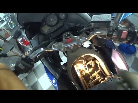 Видео: yamaha  tdm 900 плавают обороты