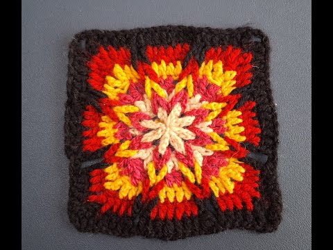 Видео: Бабушкин квадрат, вязание начинается начиная с его сторон по периметру.