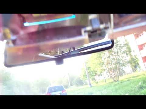 Видео: Отстёгиваем потолок от люка 1 Ауди А4Б5 (1996г. седан)