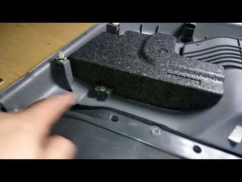 Видео: Разборка передней левой двери Suzuki SX4