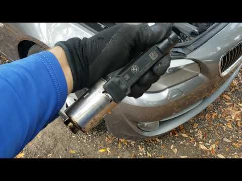 Видео: Замена серводвигателя VALVETRONIC BMW N20 N55