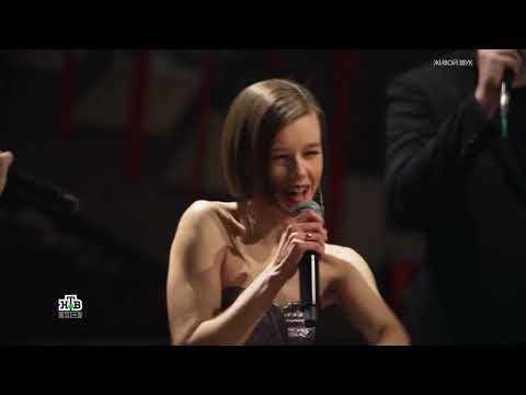 Видео: Jukebox trio и Катерина Шпица - Люби меня, люби ("Квартирник у Маргулиса. Новогодний андеграунд"НТВ)