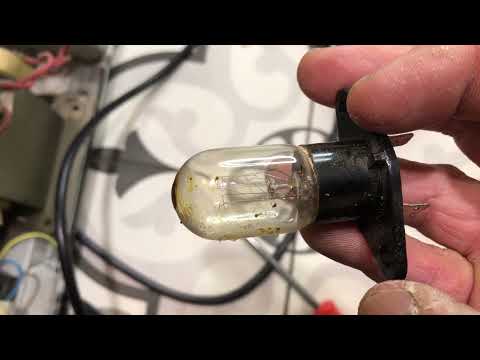 Видео: Микроволновка не горит лампочка. Простой ремонт. Замена лампы в микроволновке, проверка концевиков