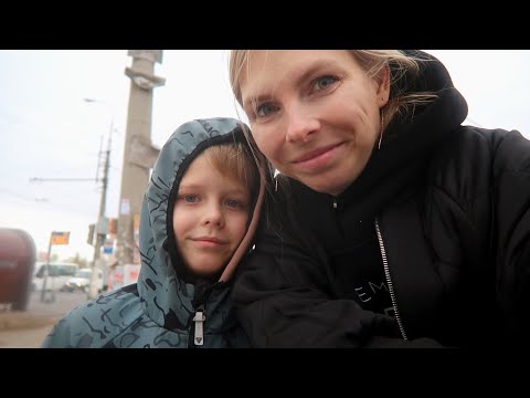 Видео: vlog 🍁ВЫКОПАЛА ЦВЕТЫ / НОВАЯ КУРТКА / ОТЛИЧНАЯ ИГРУШКА /ОТЗЫВ НА ПОДГУЗНИКИ / ВКУСНЫЙ ПОПКОРН ДОМА