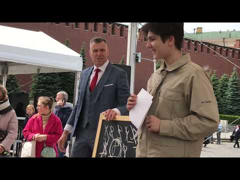 Видео: Сходка на миллион Математика и фокусы на Книжной площади