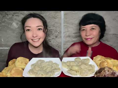 Видео: МУКБАНГ пельмени 🥟 читаю комментарии 💪