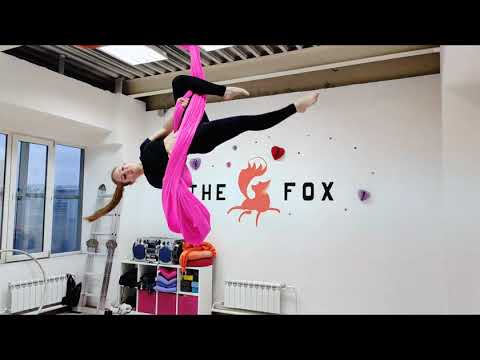 Видео: Воздушная гимнастика | Воздушный гамак | Воздушная петля