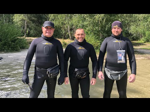 Видео: Мал золотник да дорог/// Поиск золота на пляже/// Пляжный коп 2020///