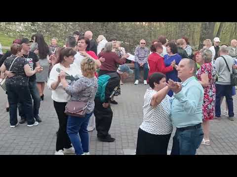 Видео: Это ты......@AlexSHATO 20.04.25 Гомель парк Луначарского🥰💫
