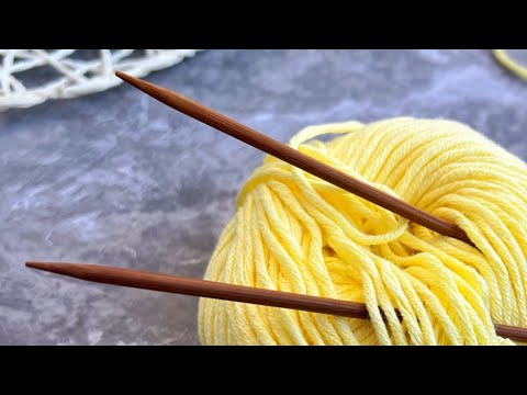Видео: 😀👍 легкий УЗОР СПИЦАМИ  , всего 2 ряда . Вязание спицами для начинающих.