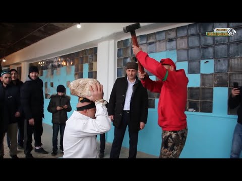 Видео: КАК ТАКОЕ ВОЗМОЖНО? / МНОГОКРАТНЫЙ РЕКОРДСМЕН УДИВЛЯЕТ