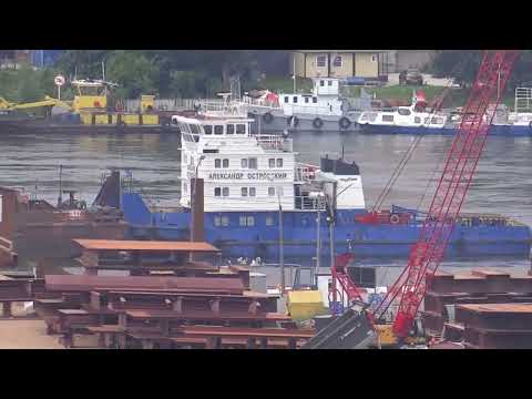 Видео: Первый пролёт нового Большого Смоленского моста установлен, 28 июня 2025 года.