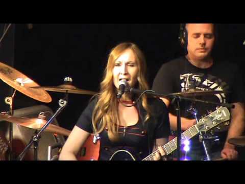 Видео: Flёur - Тысяча светлых ангелов, часть 1 (Минск, 7.11.2010)