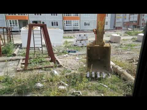 Видео: Обсуждаю плюсы и минусы колесного и гусеничного экскаватора и немного по работали.