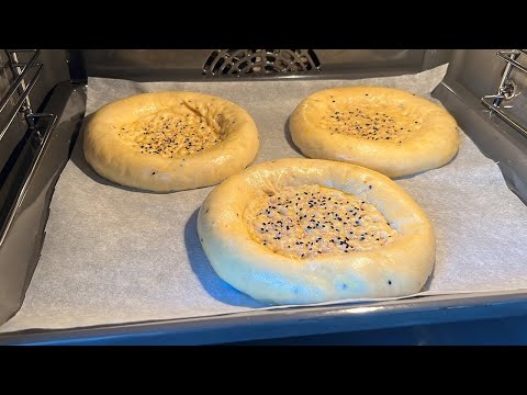 Видео: Рецепт уличного хлеба Mazar Naan Roghani نان روغنی ازبکی نرم واسفنجی