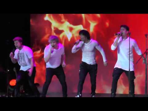 Видео: Группа На-на, планета КВН 20.02.2016 - Мотоцикл