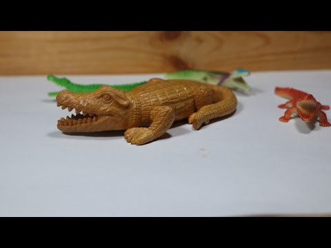 Видео: Резьба по дереву: Миниатюрный крокодил 10 см часть 1 | Wood Carving Mini Crocodile