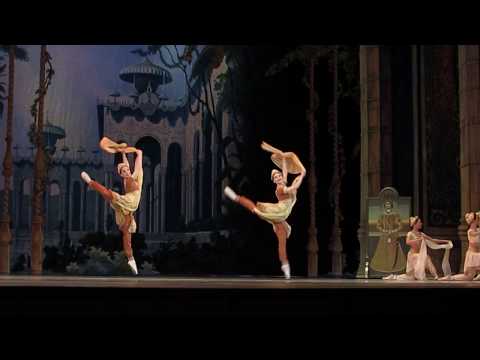 Видео: "Bayadere".Kremlin ballet. "Баядерка". Кремлевский балет.