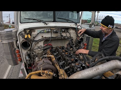 Видео: Замена проводки на Горный тормоз и IVA привод впускного клапана C15 Cat SDP Peterbilt 389