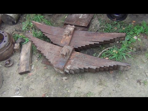 Видео: TATRA.  Как работают рессоры и как их снять.